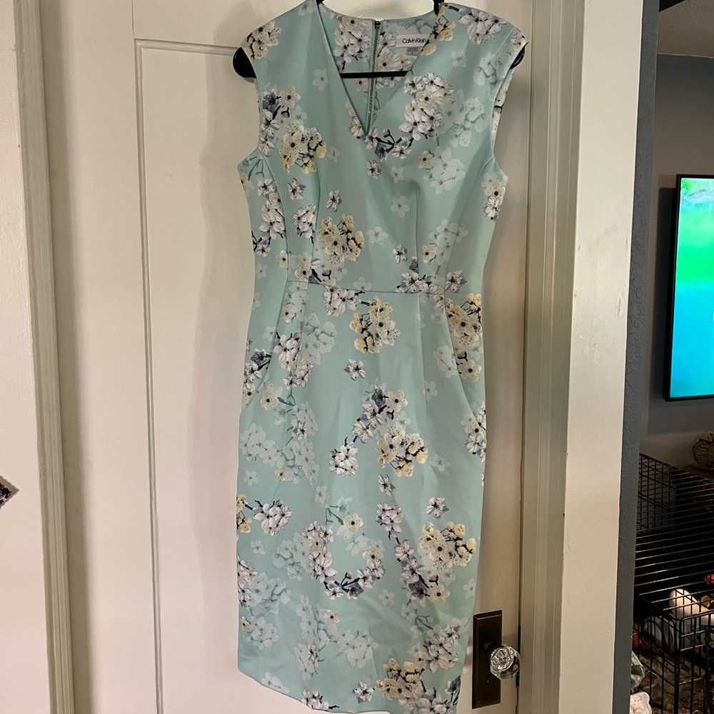 Gorgeous Blue Floral dress